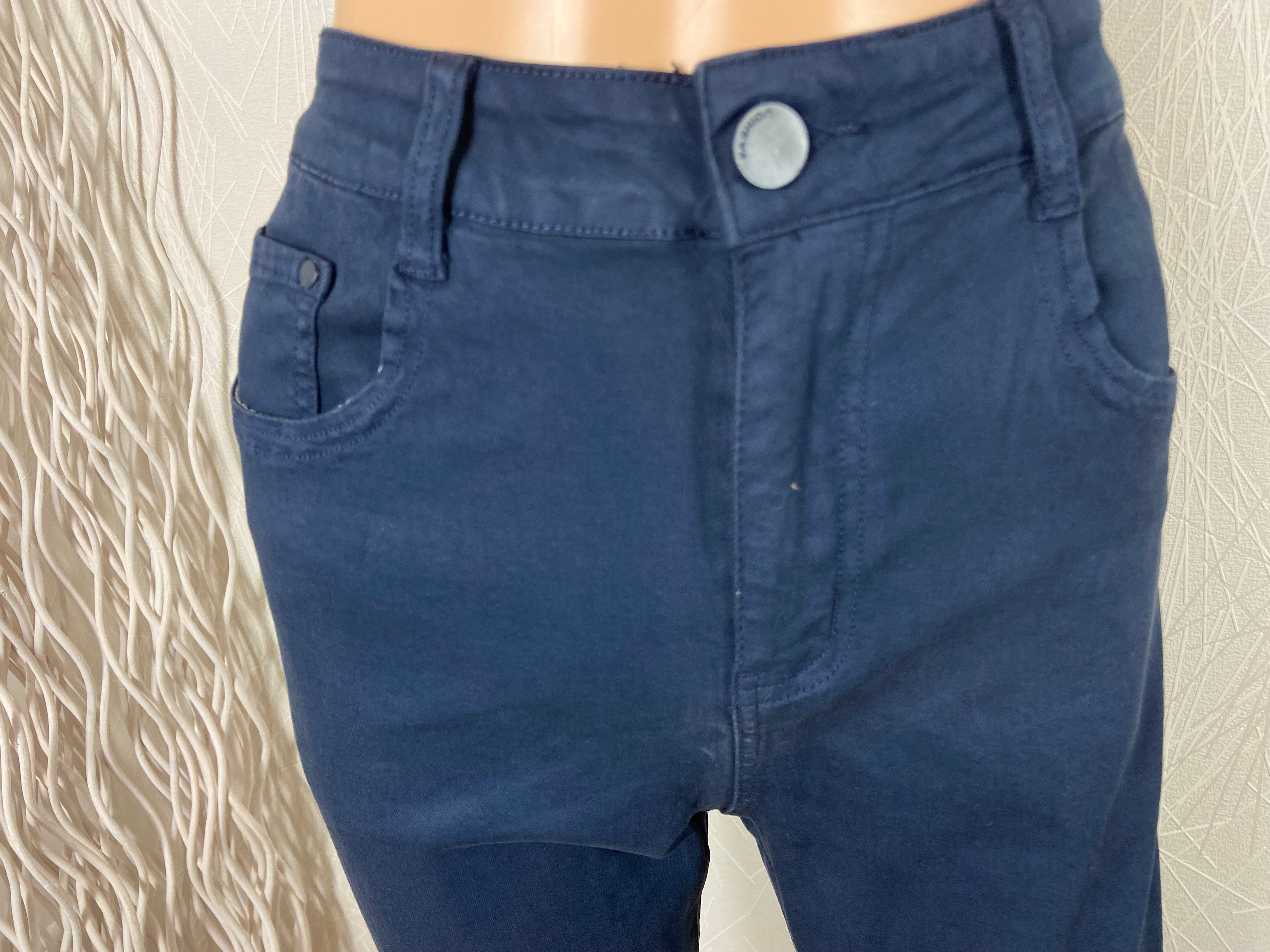 Pantalon 7/8 bleu marine taille mi-haute ourlet frangé Voggo