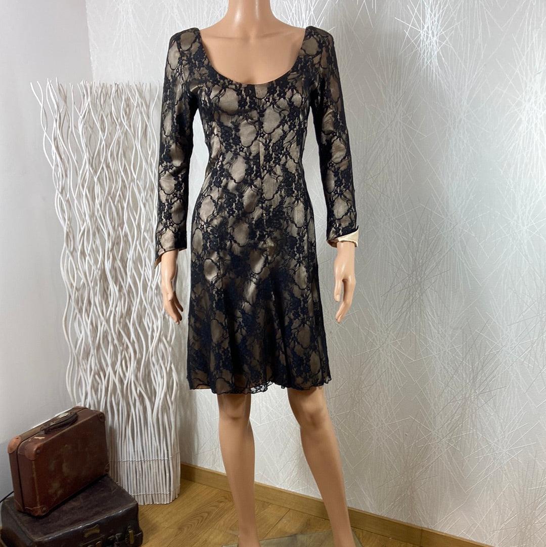 Robe de cocktail en dentelle noire et dorée Tabala Paris - Offre-Unique