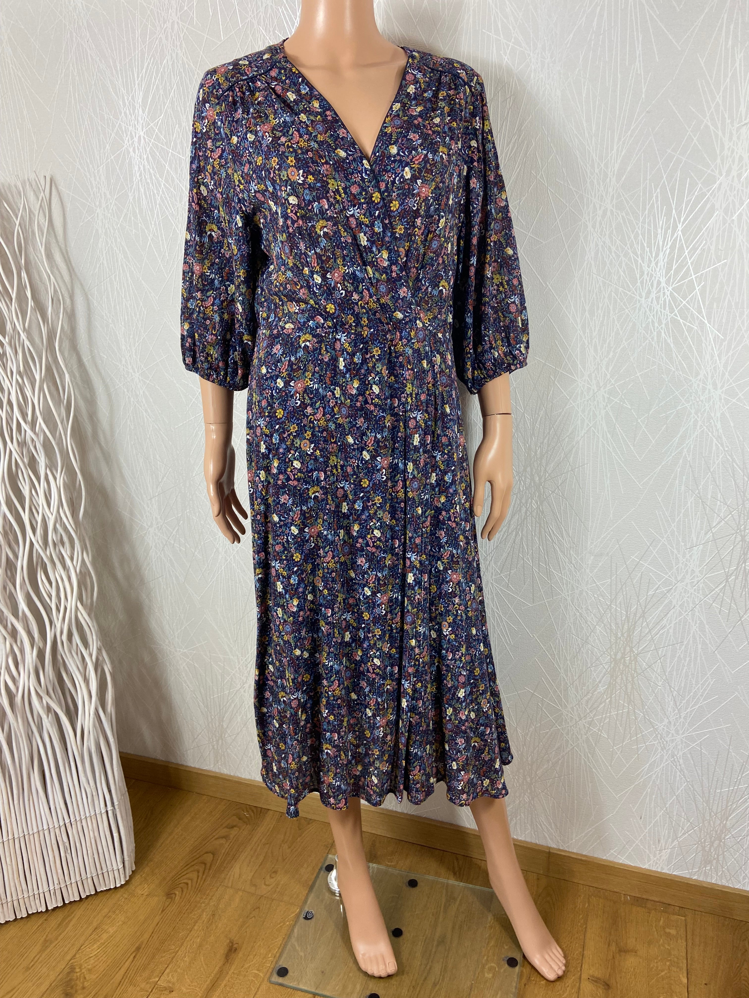 Robe mi-longue motif floral manches 3/4 C'est beau la vie