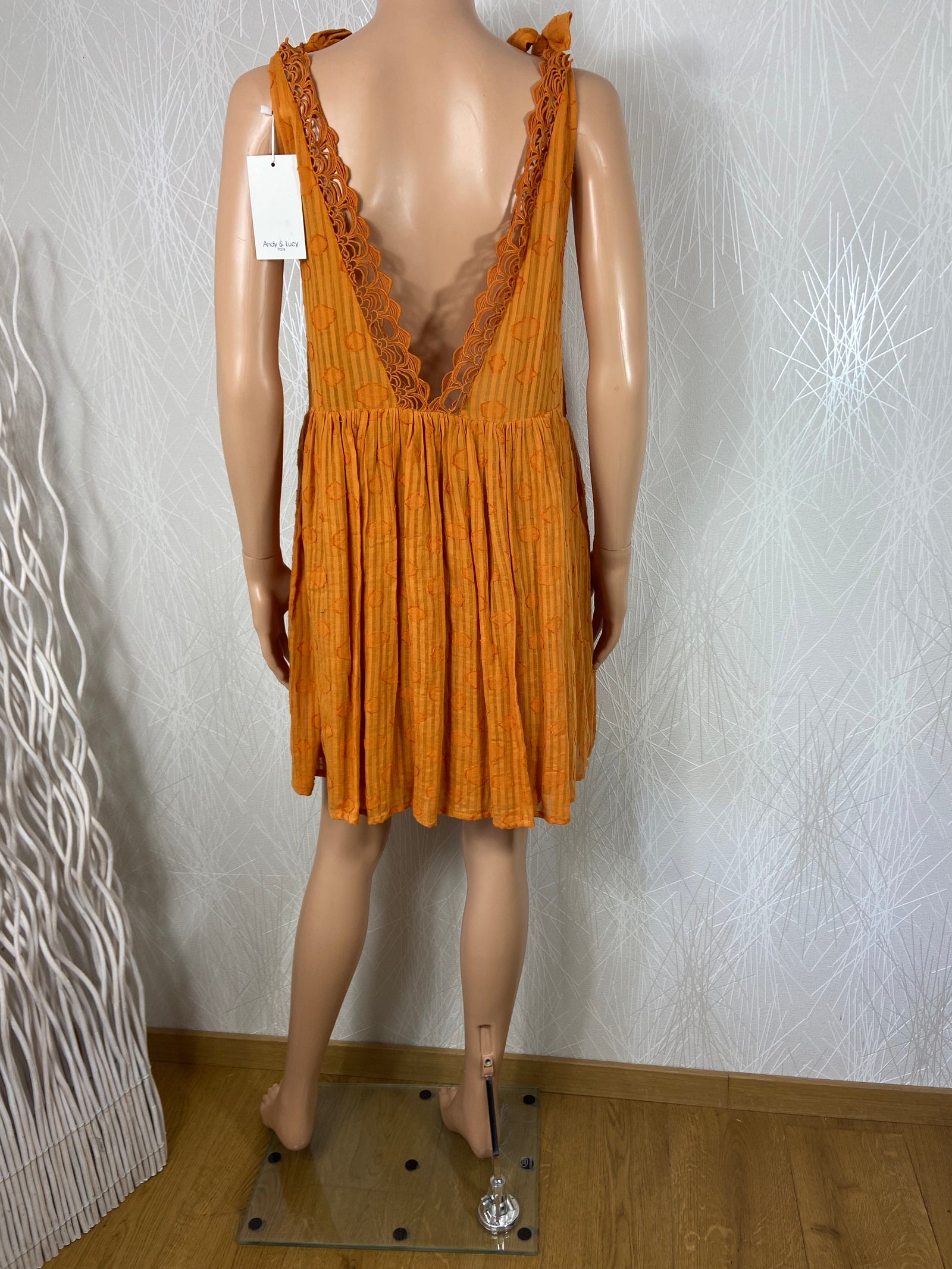 Robe sans manches doublée avec broderie 100% coton Andy & Lucy