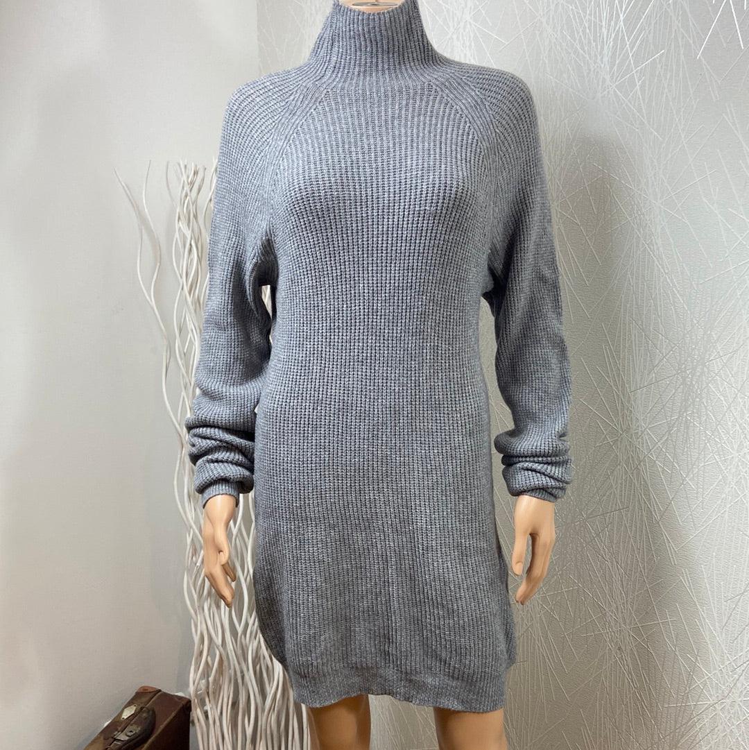 Robe pull chaude en tricot gris col roulé Made In Italy - Offre-Unique