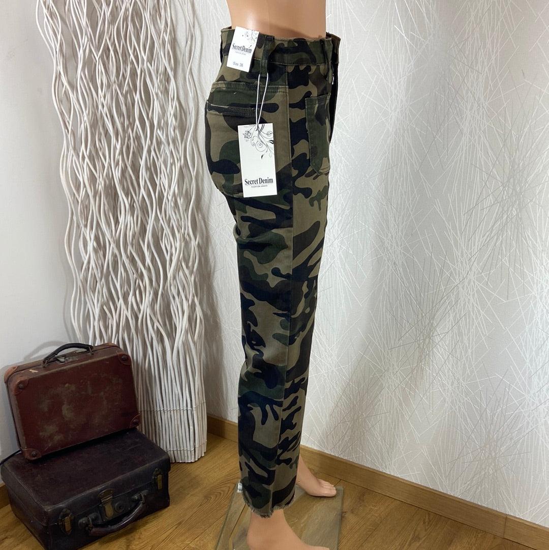 Pantalon coton 7/8 kaki camouflage taille haute confortable Secret Denim - Offre-Unique