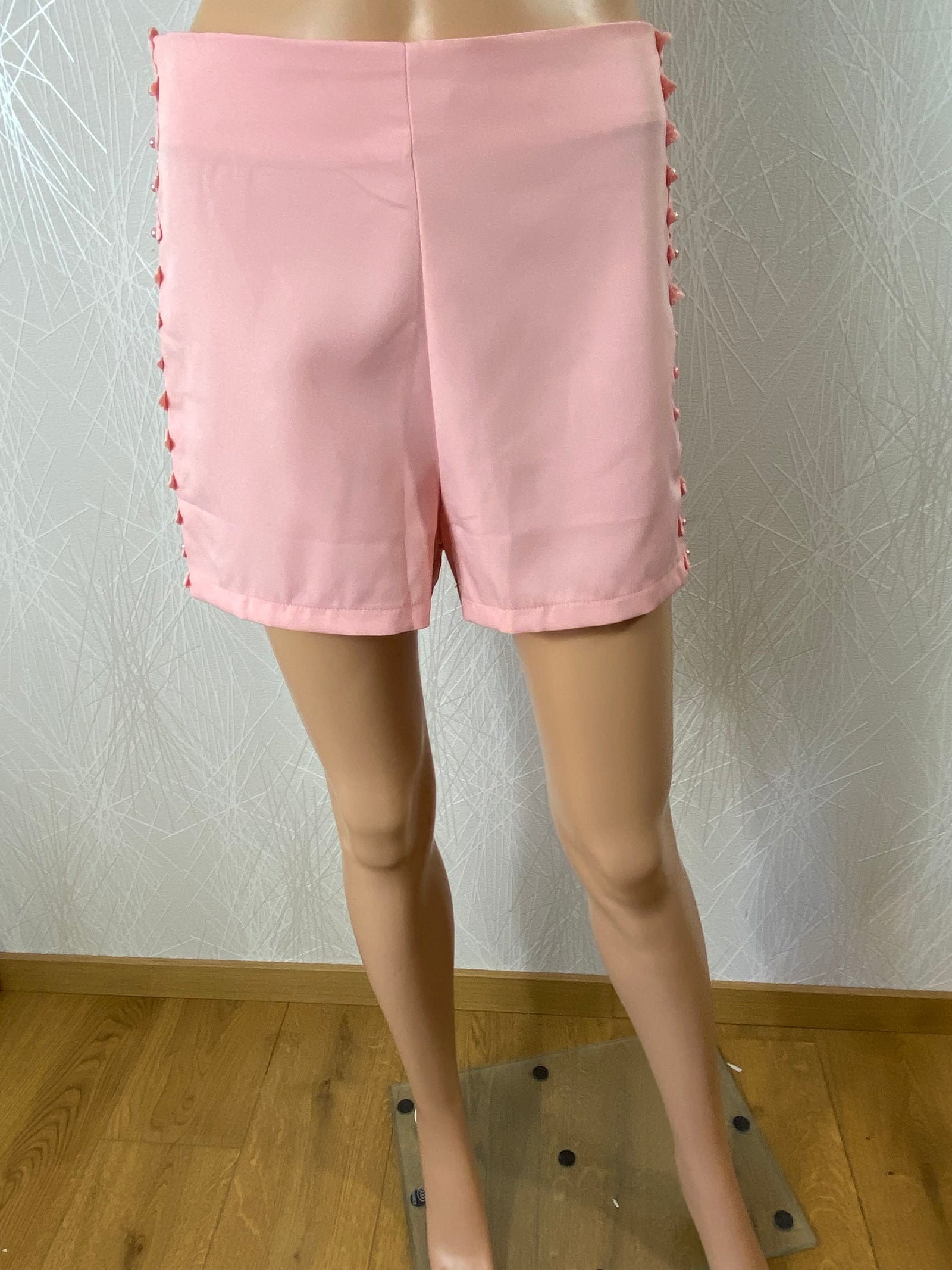 Short femme rose taille haute avec perles et dentelle Hua & Huo