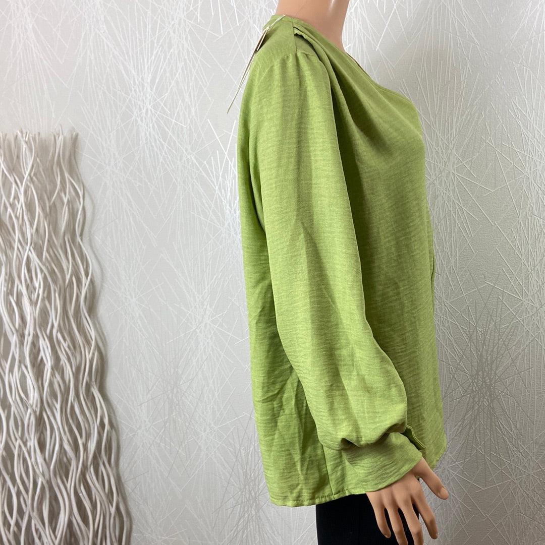 Blouse verte coupe ample plis col V New Collection - Offre-Unique