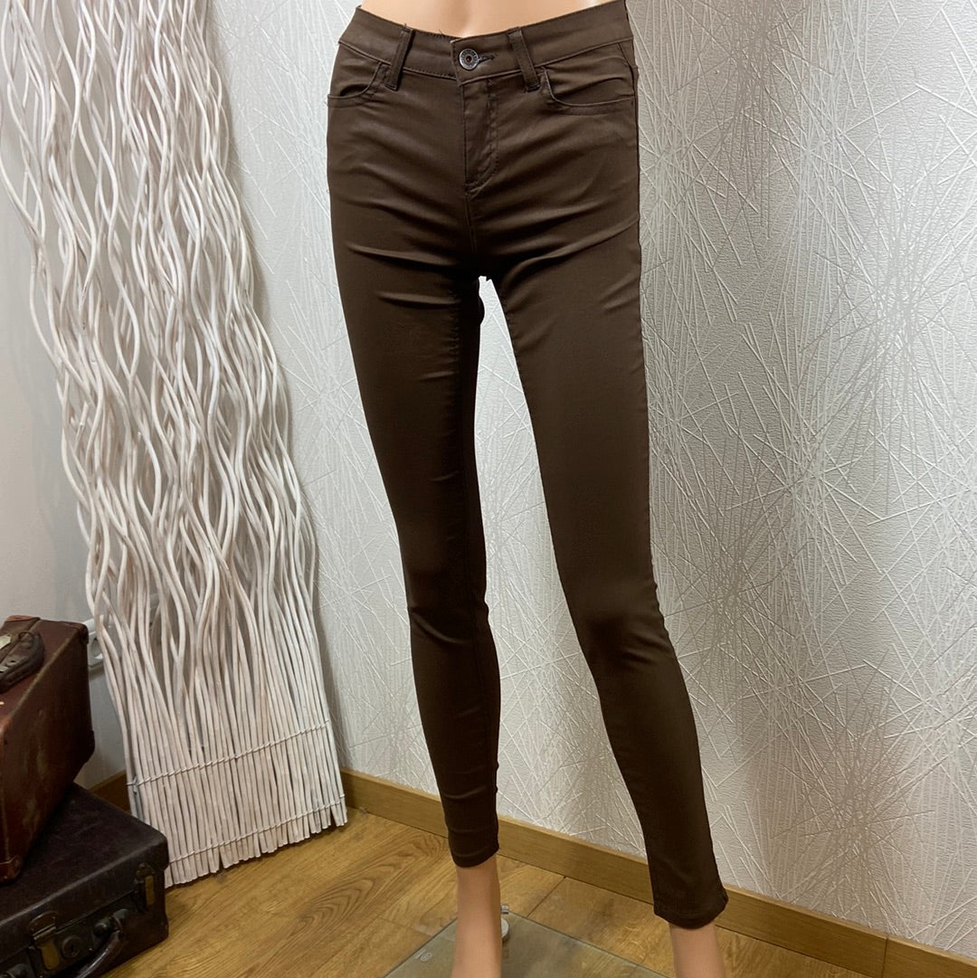 Pantalon enduit skinny slim marron taille mi-haute Benetton