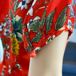 Robe courte style portefeuille motifs à fleurs manches courtes Frime