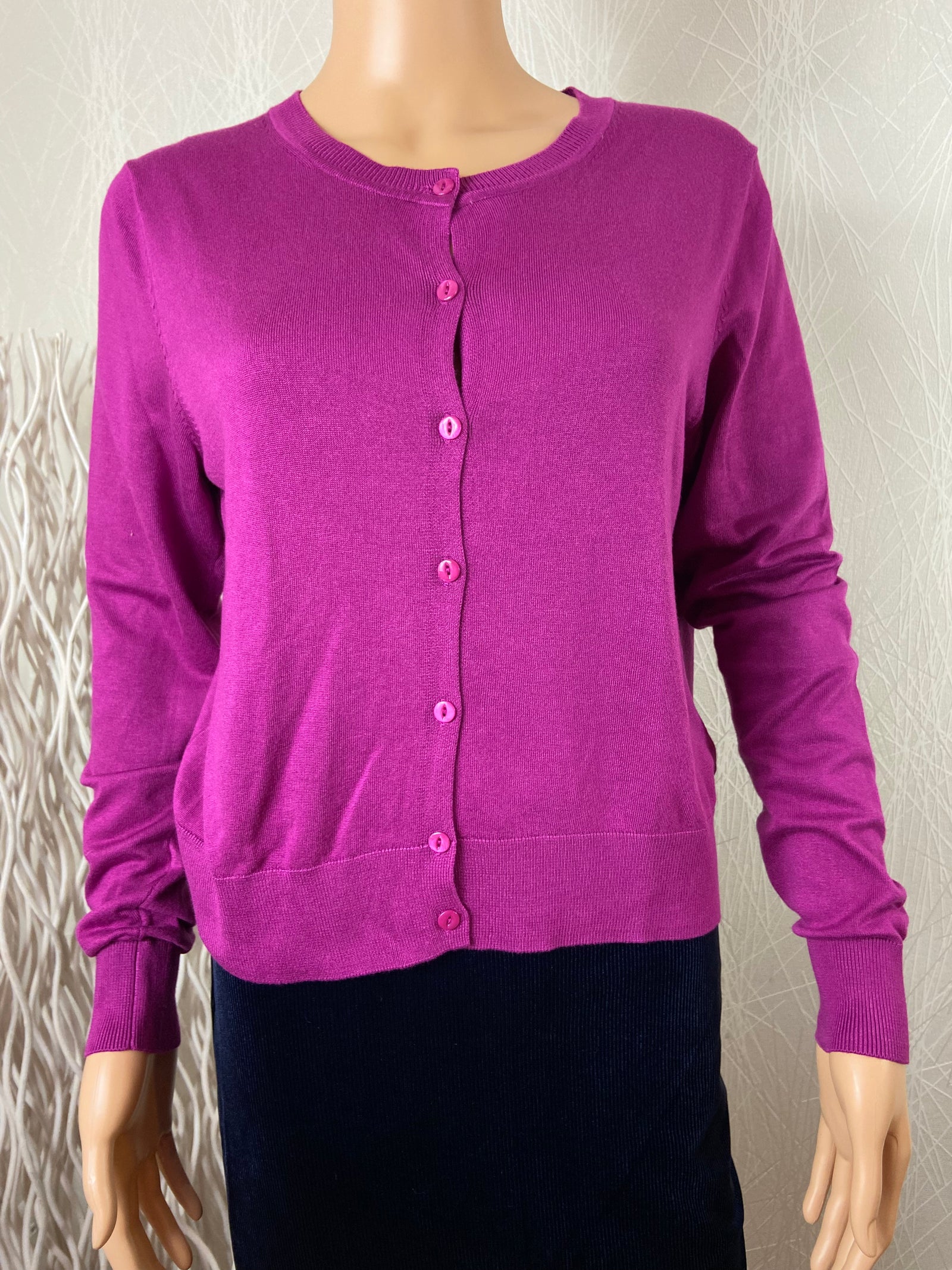 Gilet cardigan violet encolure ronde Cropped Zilch