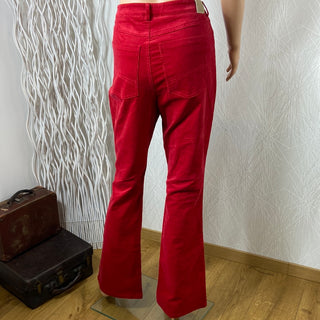 Pantalon rouge velours côtelé taille haute coupe flare Cloud 9