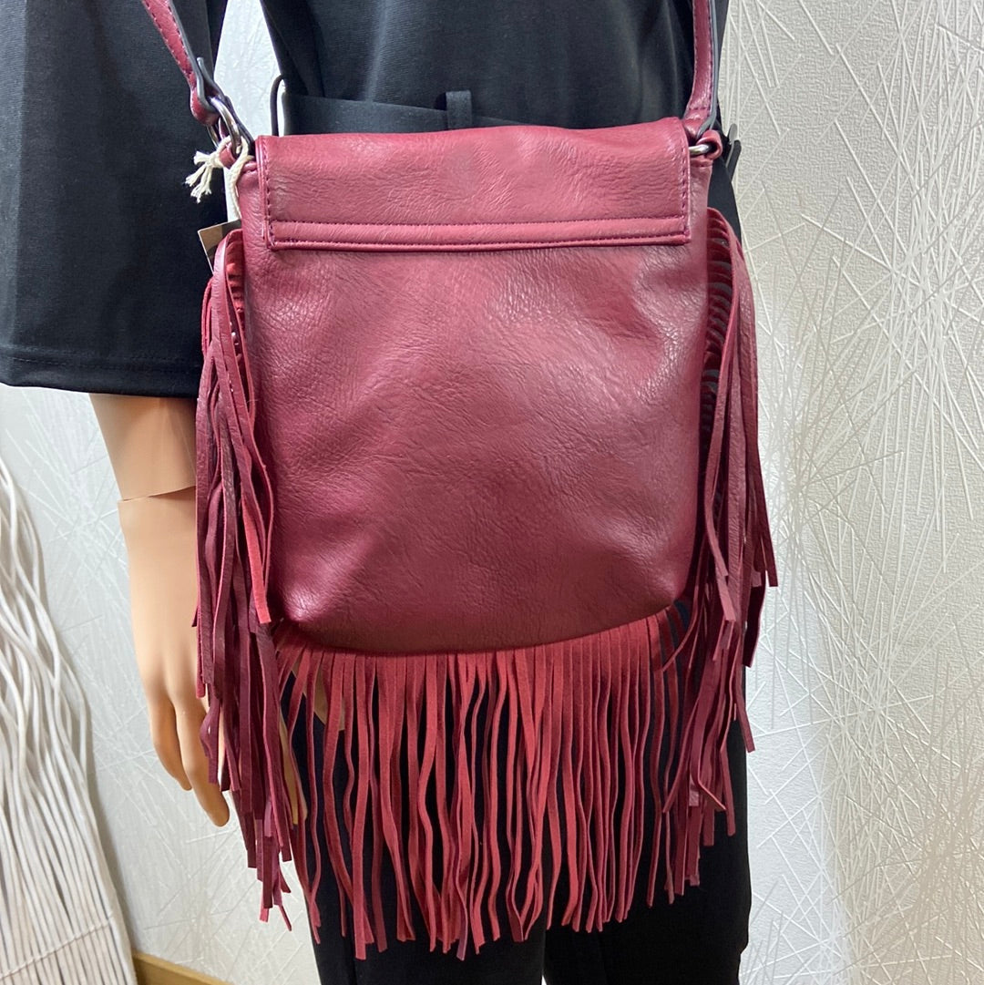 Sac à bandoulière réglable rouge bordeaux franches cuir synthétique Articles de Paris