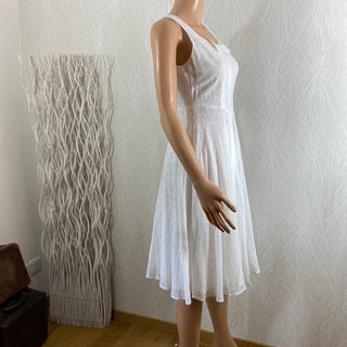 Robe blanche coton doublé sans manches plis modèle Emma Peppa Gallo