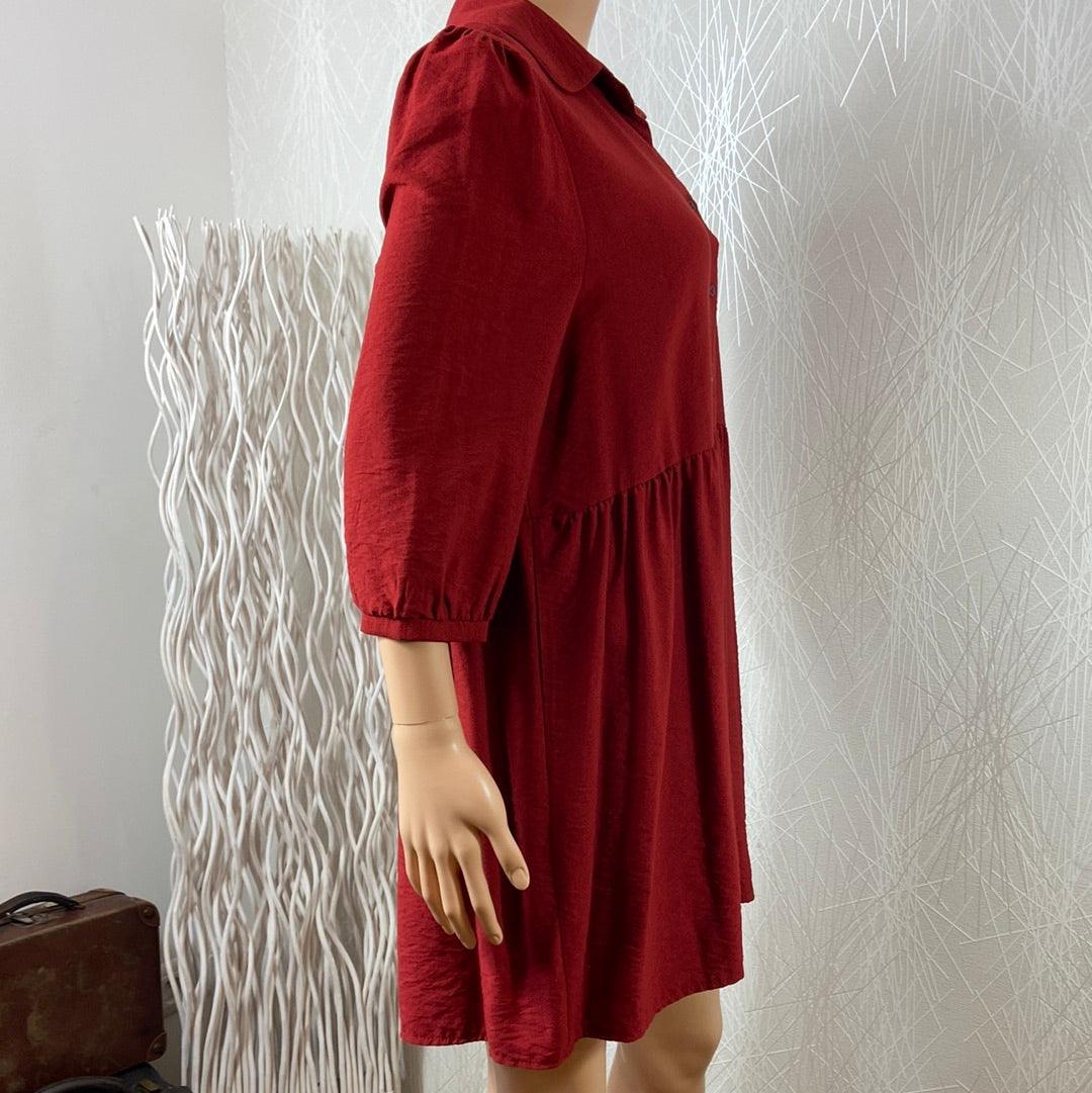 Robe courte rouge brique uni manches 3/4 plis Les Petites Fleurs - Offre-Unique