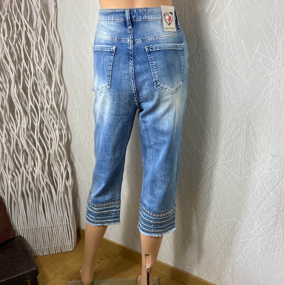 Pantacourt tissu denim jean's sequins perles taille haute confortable Monday Premium