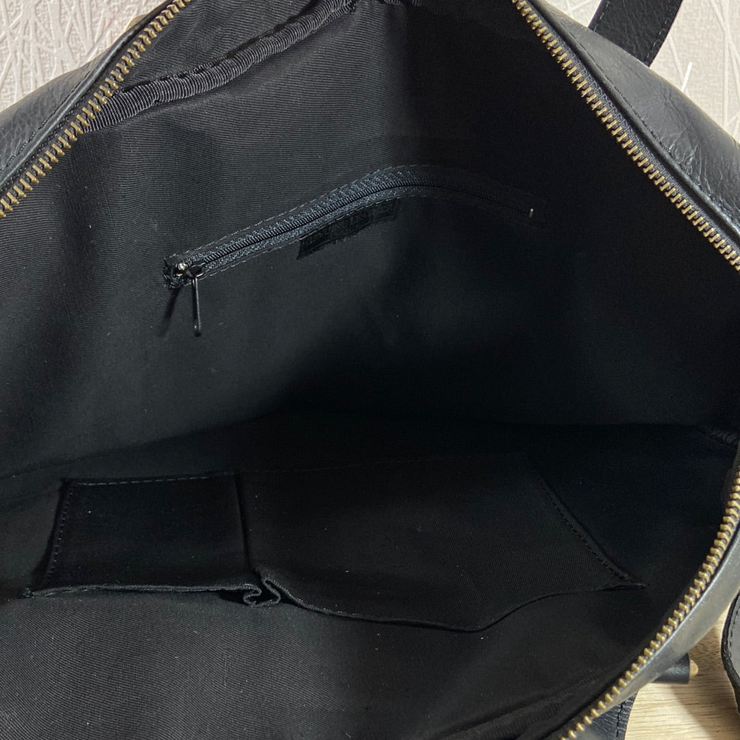 Sac à main avec bandoulière en cuir noir Vera Pelle