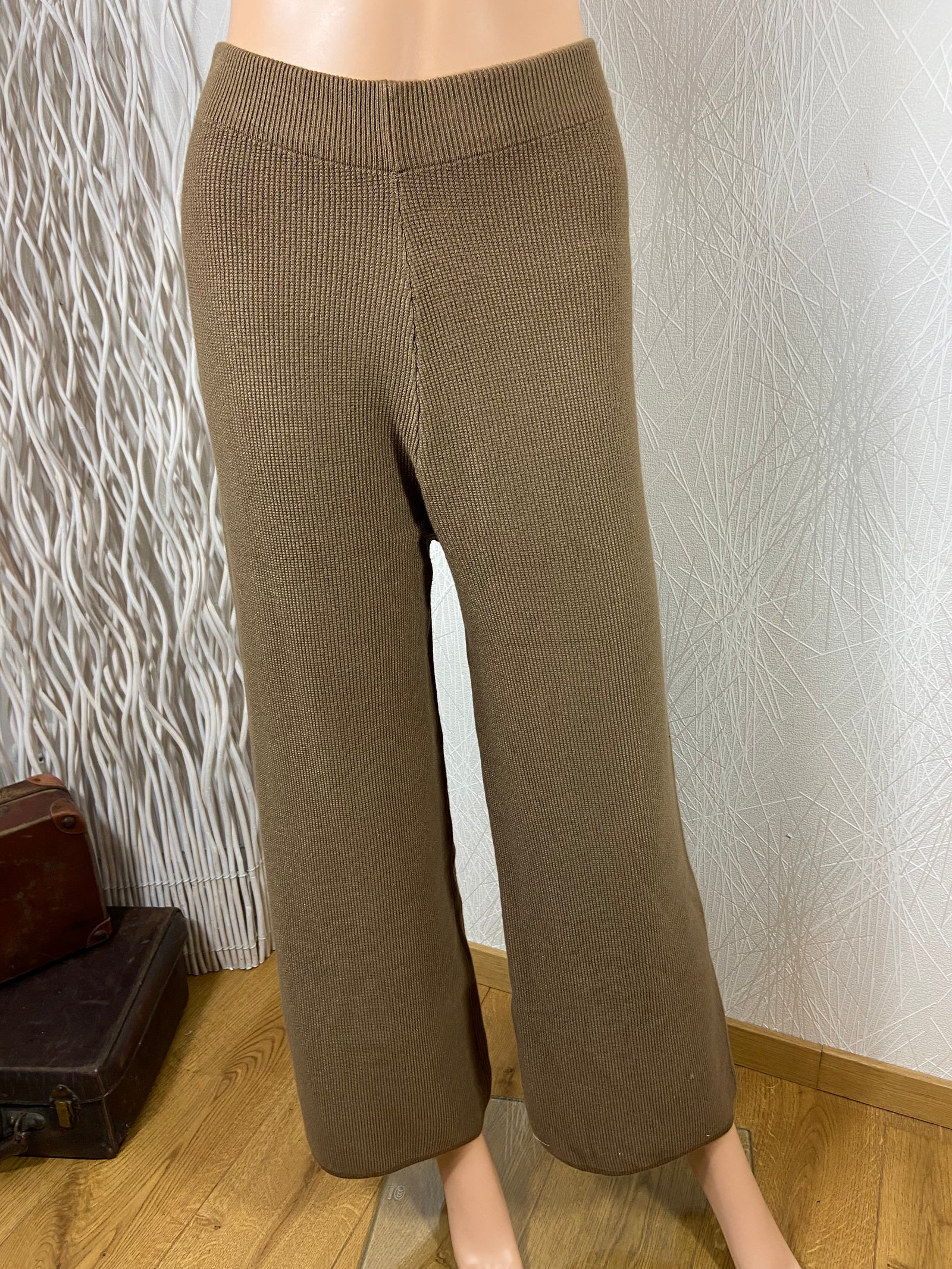 Pantalon brun jambes larges taille élastique Cloal