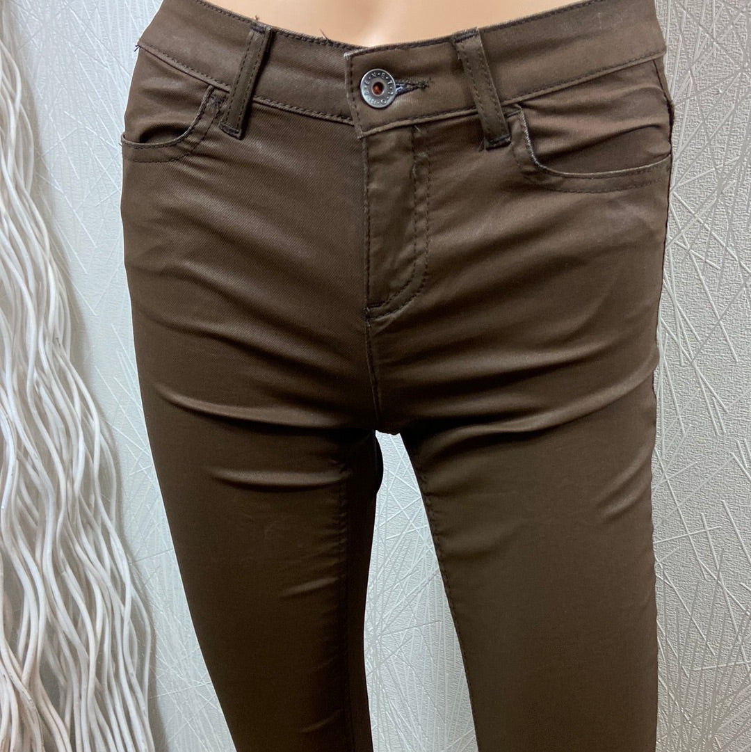 Pantalon enduit skinny slim marron taille mi-haute Benetton