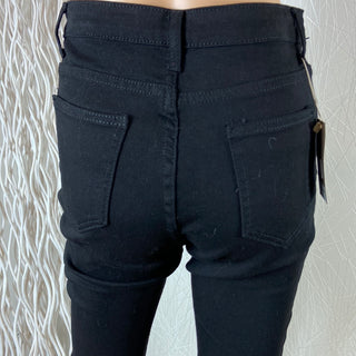 Jeans noir 7/8 taille haute coupe droite ourlet frangé Dorado