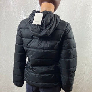 Manteau veste matelassé veste doudoune à capuche noire modèle Bybelena Jacket B.Young