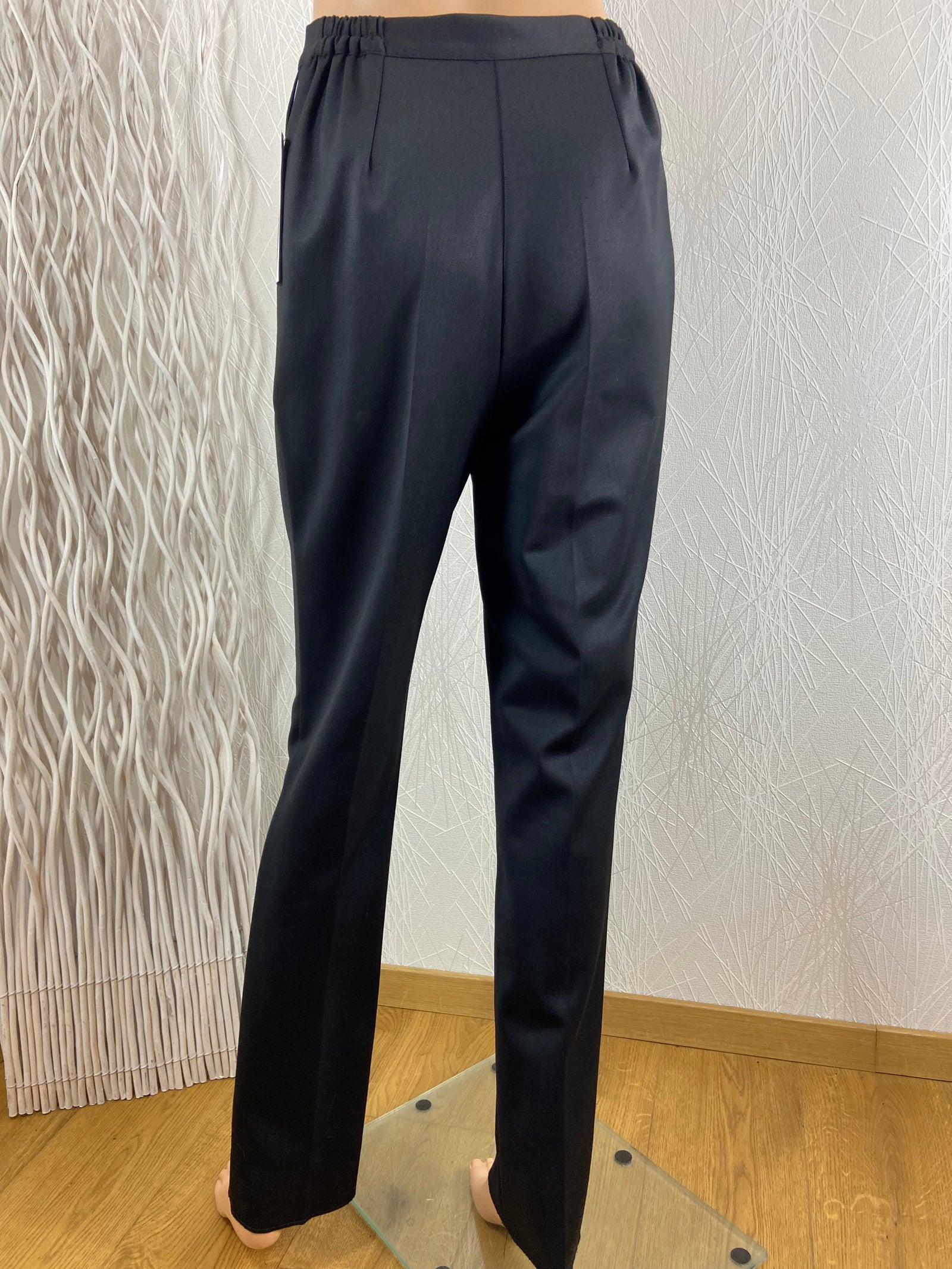 Pantalon noir laine style habillé taille haute fabrication française Gévana