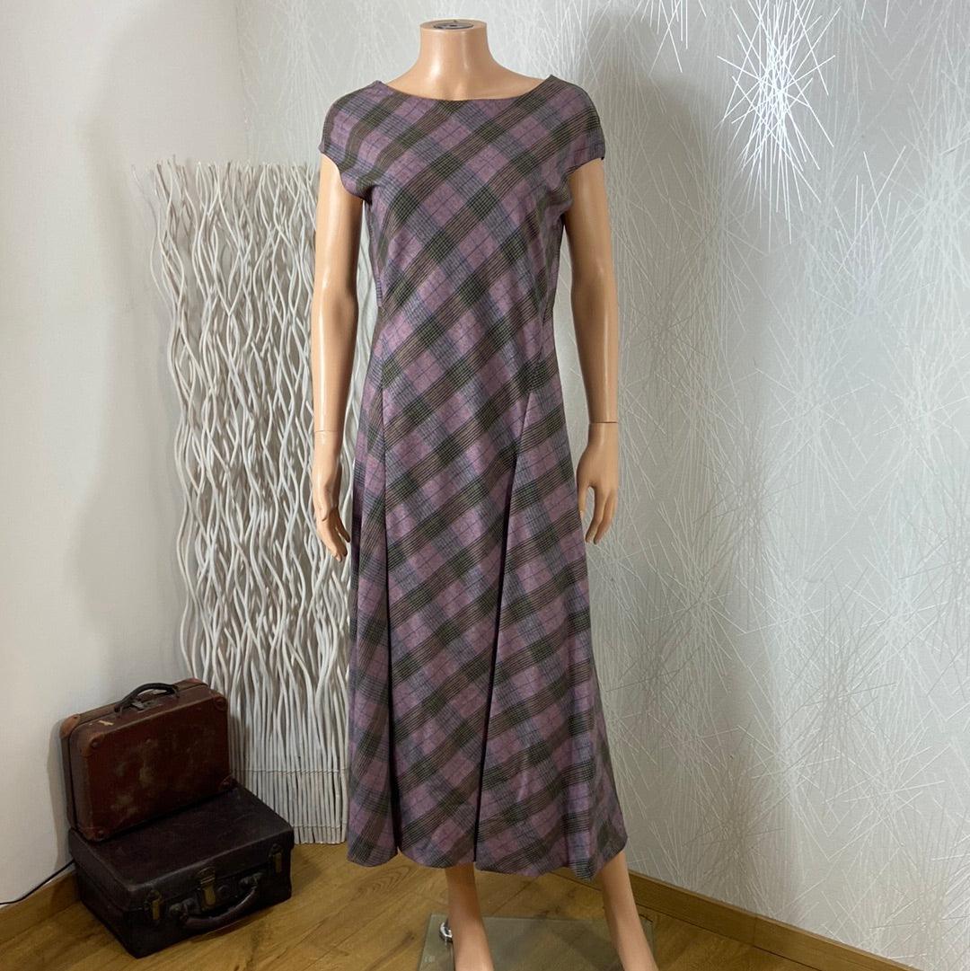 Robe longue manches courtes encolure bateau dos nu échancré à carreaux violet Maliparmi - Offre-Unique