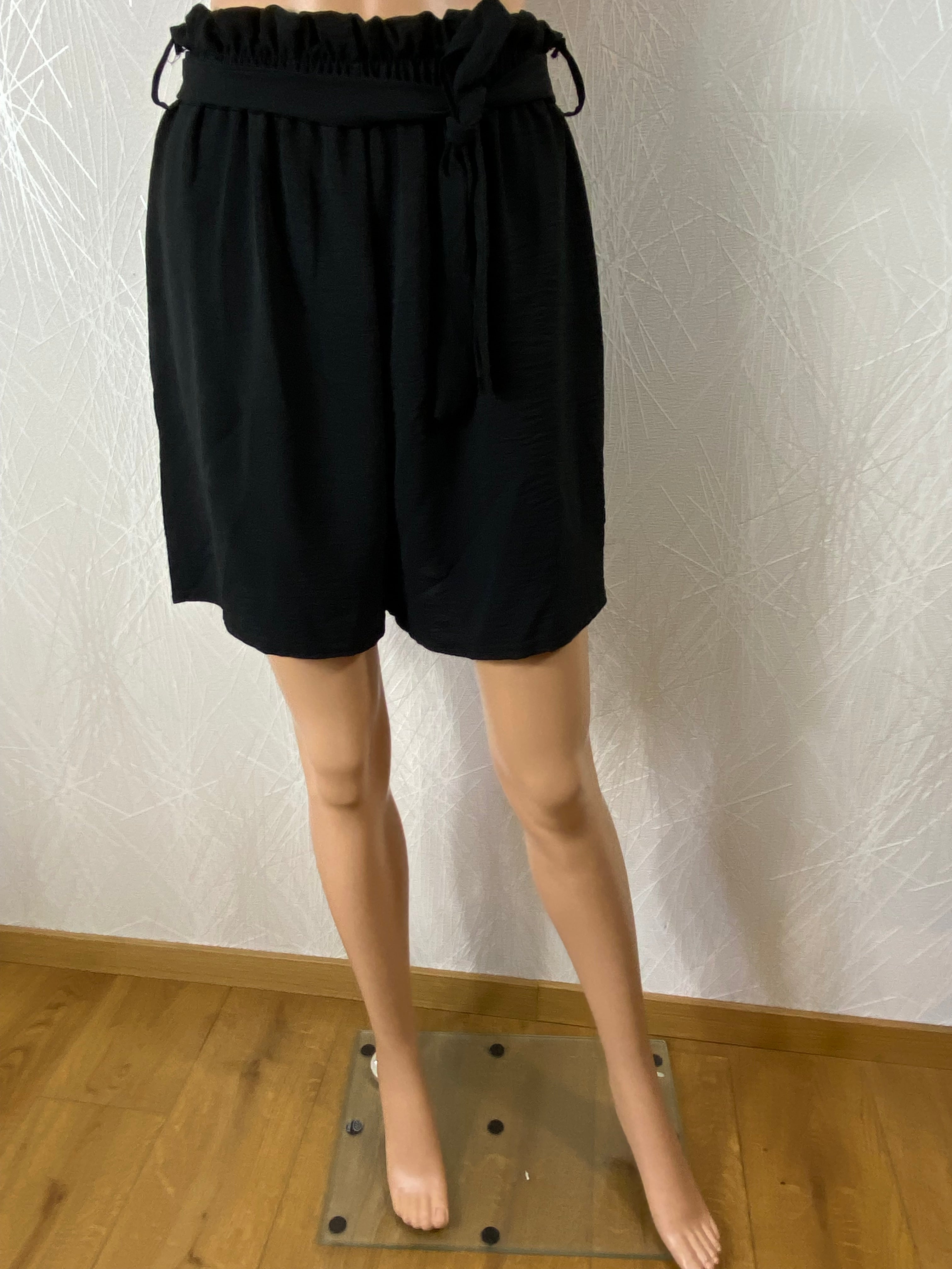 Short femme fluide noir taille élastique Fabrication Francaise