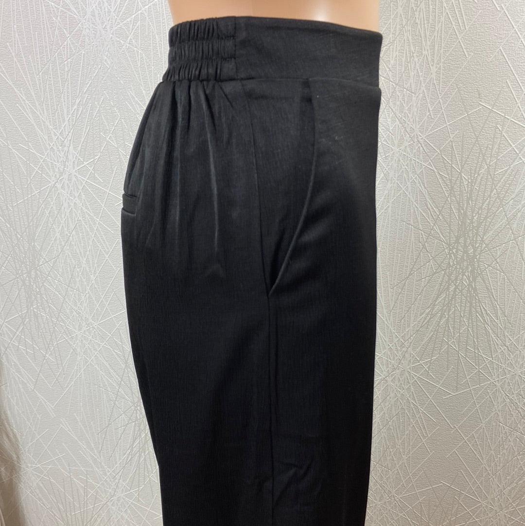 Pantalon noir femme tissu satin taille haute élastique Byjimsa Pants b.young - Offre-Unique
