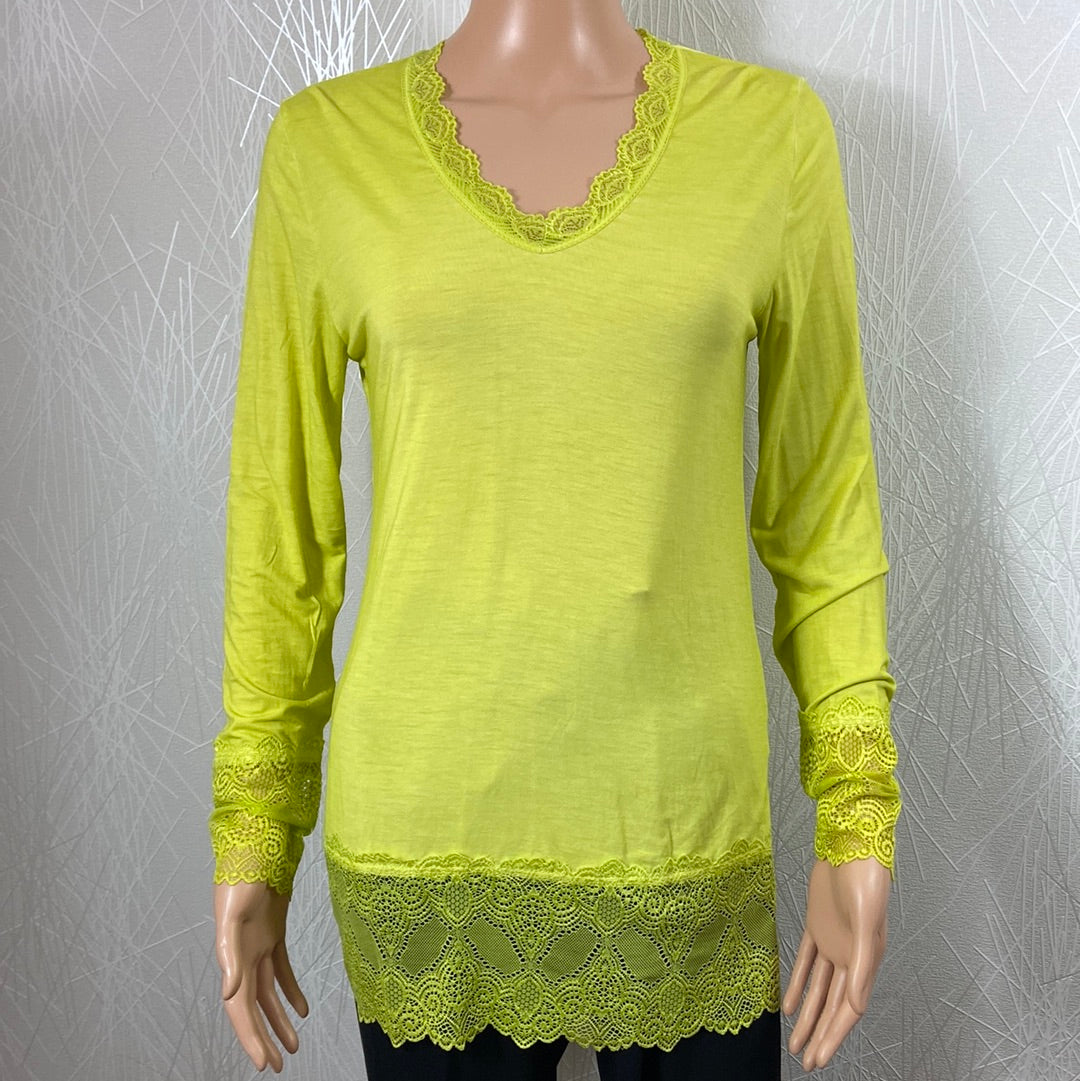 T-shirt  jaune vif dentelle manches longues col V Made in Italy