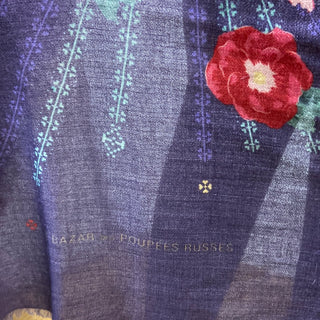 Étole violette multicolore à motifs fleuris rose Le Bazar des Poupées Russes
