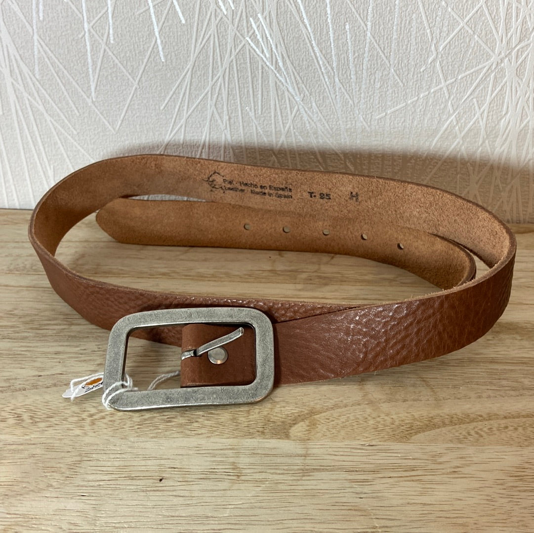 Ceinture cuir marron avec boucle métal