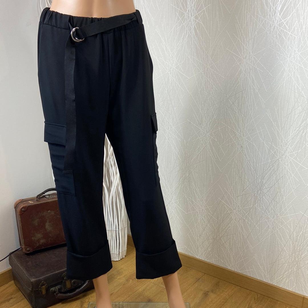 Pantalon fluide noir 7/8 jambes droites Johanna Paris - Offre-Unique