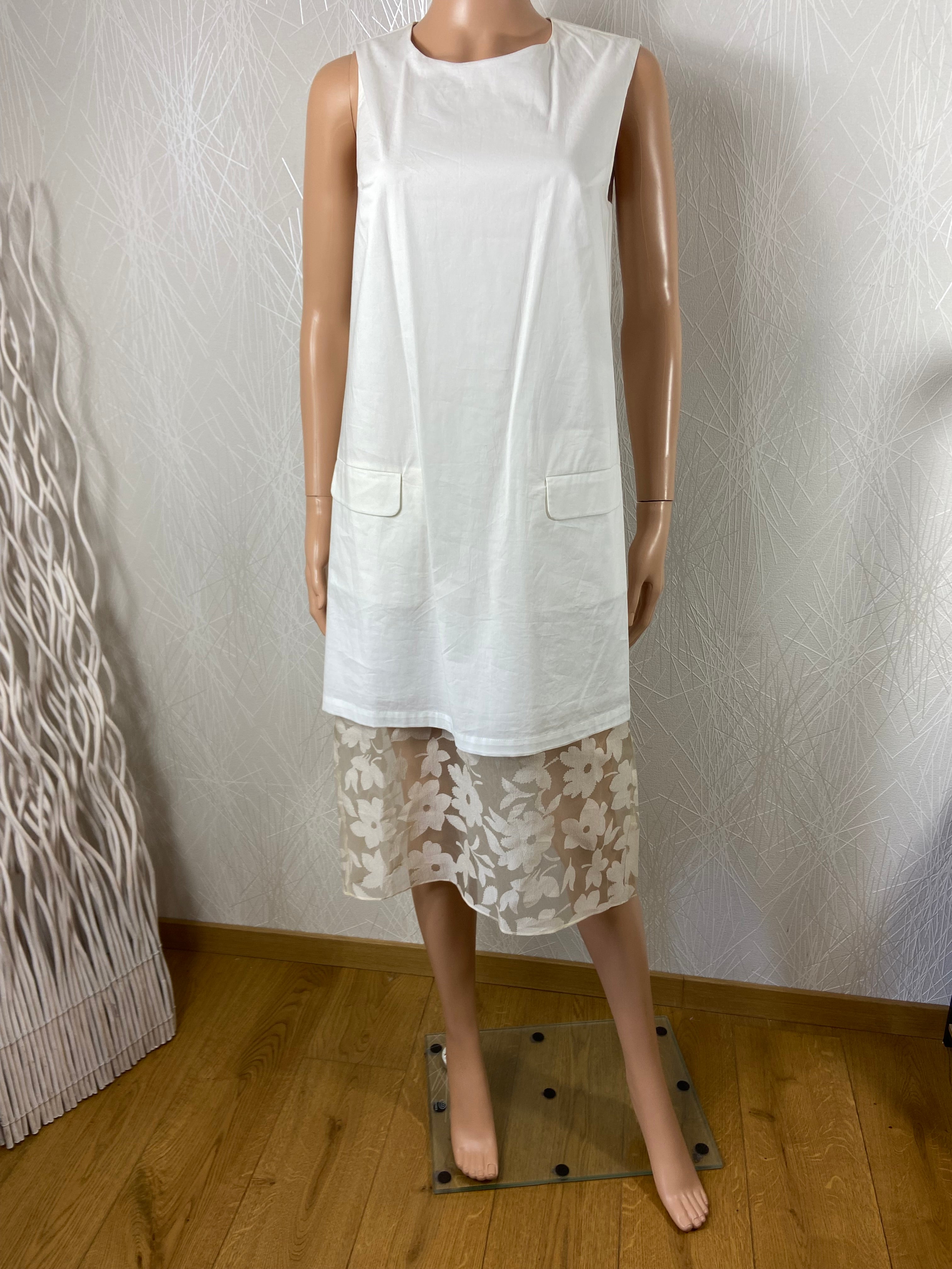 Robe blanche longue doublée sans manches dentelle Scee by Twinset