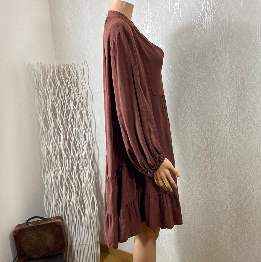 Robe courte marron uni manches longues plis Made In Italy - Offre-Unique