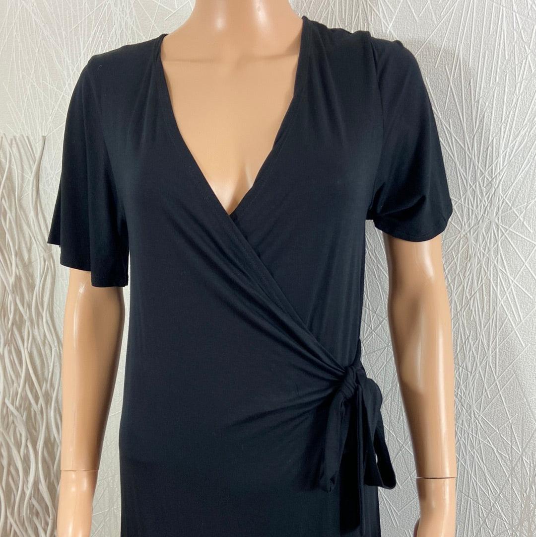 Robe midi noire cache cœur manches courtes modèle Flavie La Petite Robe - Offre-Unique