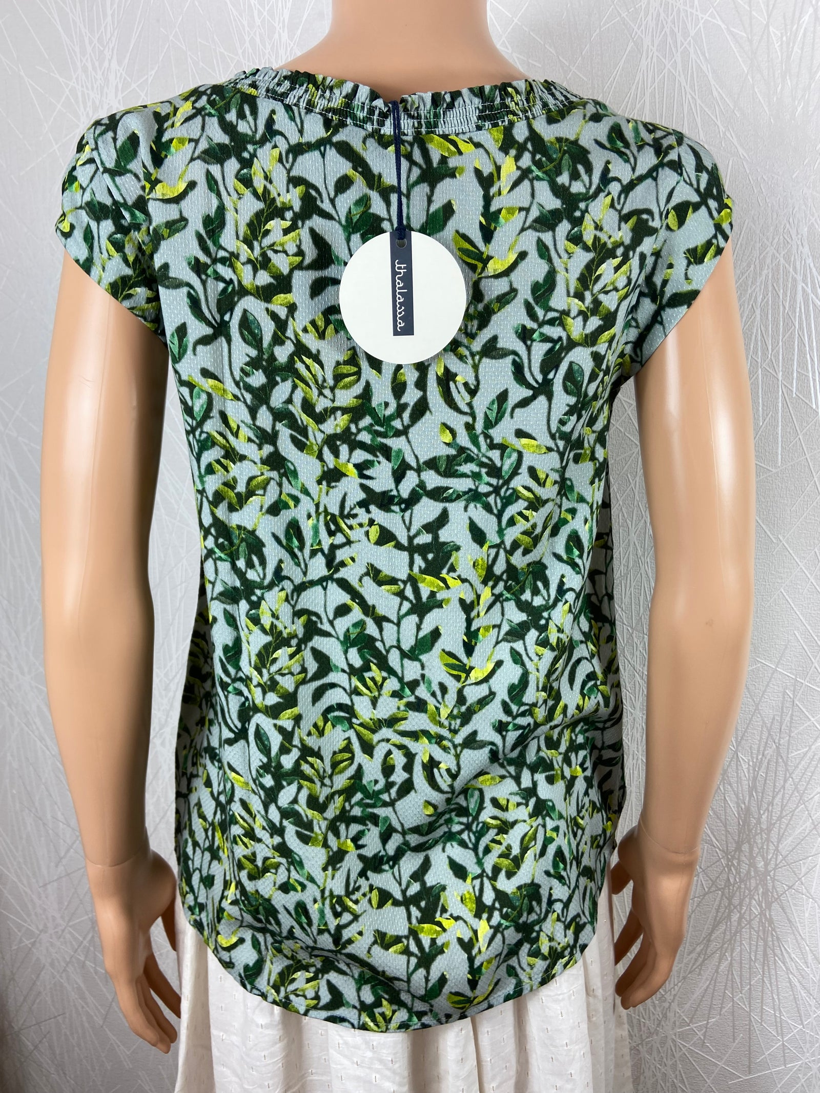 T-shirt vert col en smoke tissu imprimé motif végétal Thalassa