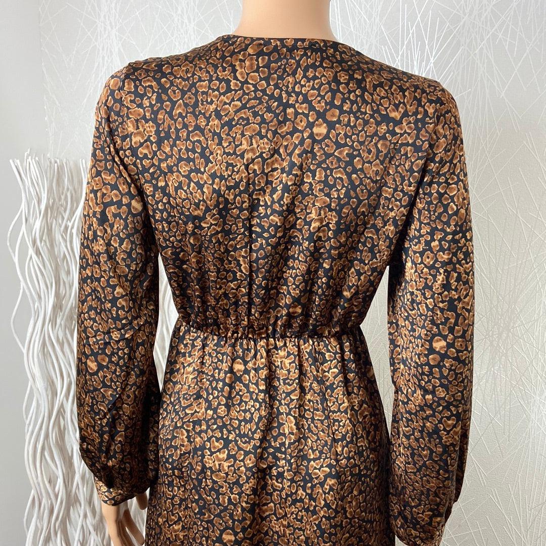 Robe midi marron motif léopard cache coeur modèle Maria Les Petites Fleurs - Offre-Unique