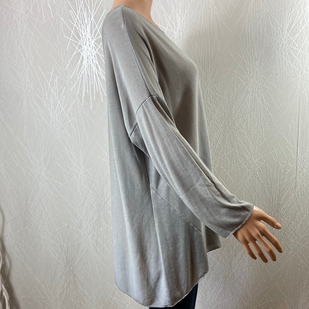 Pull ample asymétrique fin gris Made In Italy