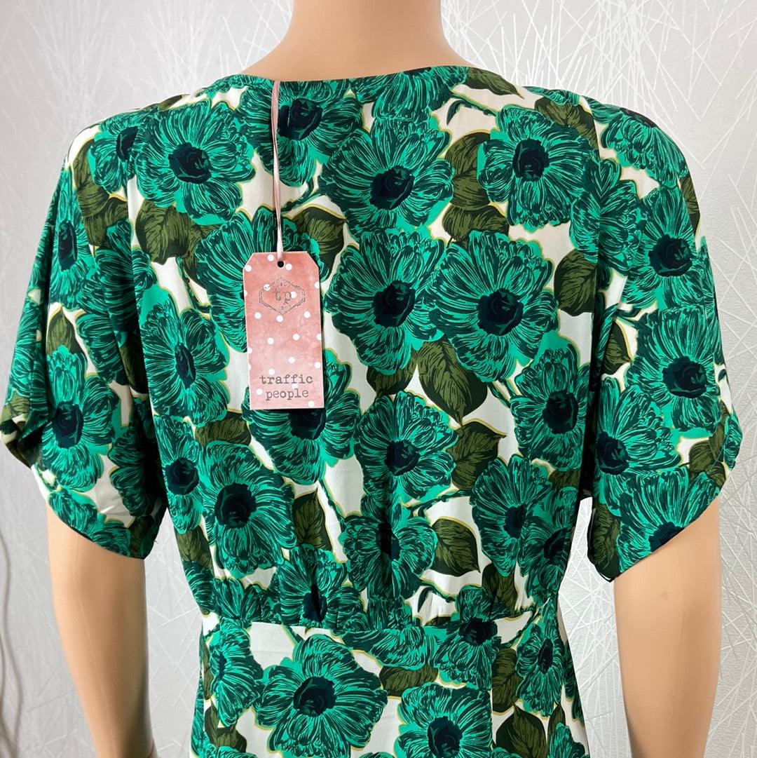 Robe longue verte fleurs motif vintage manches courtes Lenu Dress Traffic People - Offre-Unique