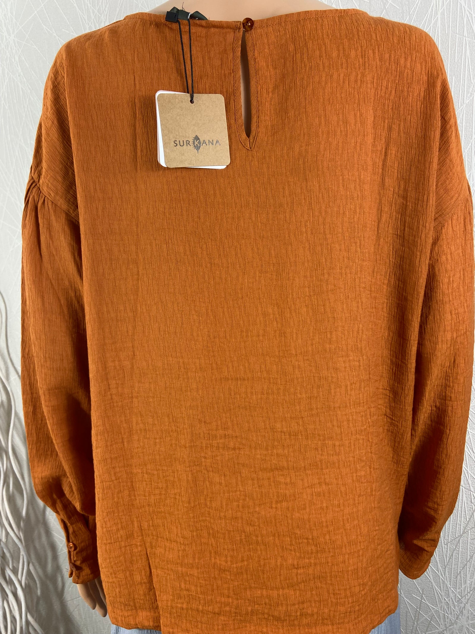 Blouse orange manches longues col rond Surkana
