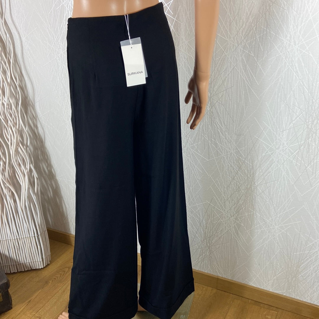 Pantalon noir femme jambes larges taille haute modèle Bali Surkana