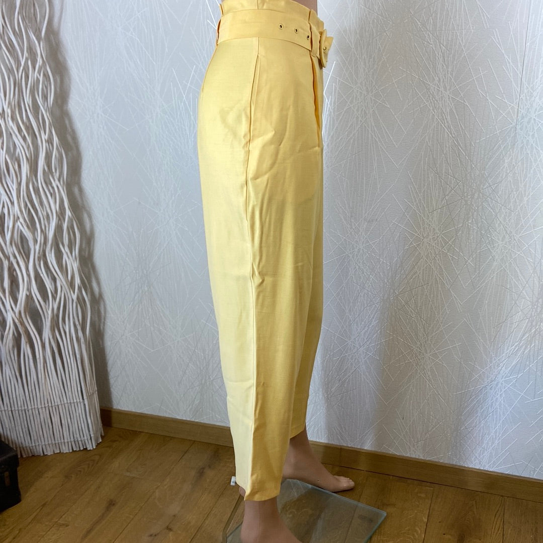 Pantalon femme 7/8 taille haute coupe droite jaune Surkana - Offre-Unique