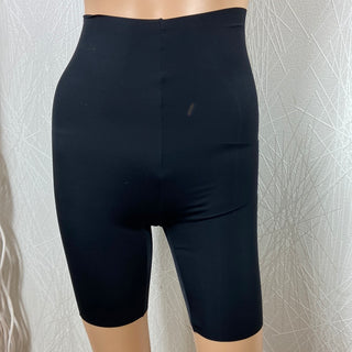 Short panty noir taille haute stretch modele Lasiv Shorts Ichi