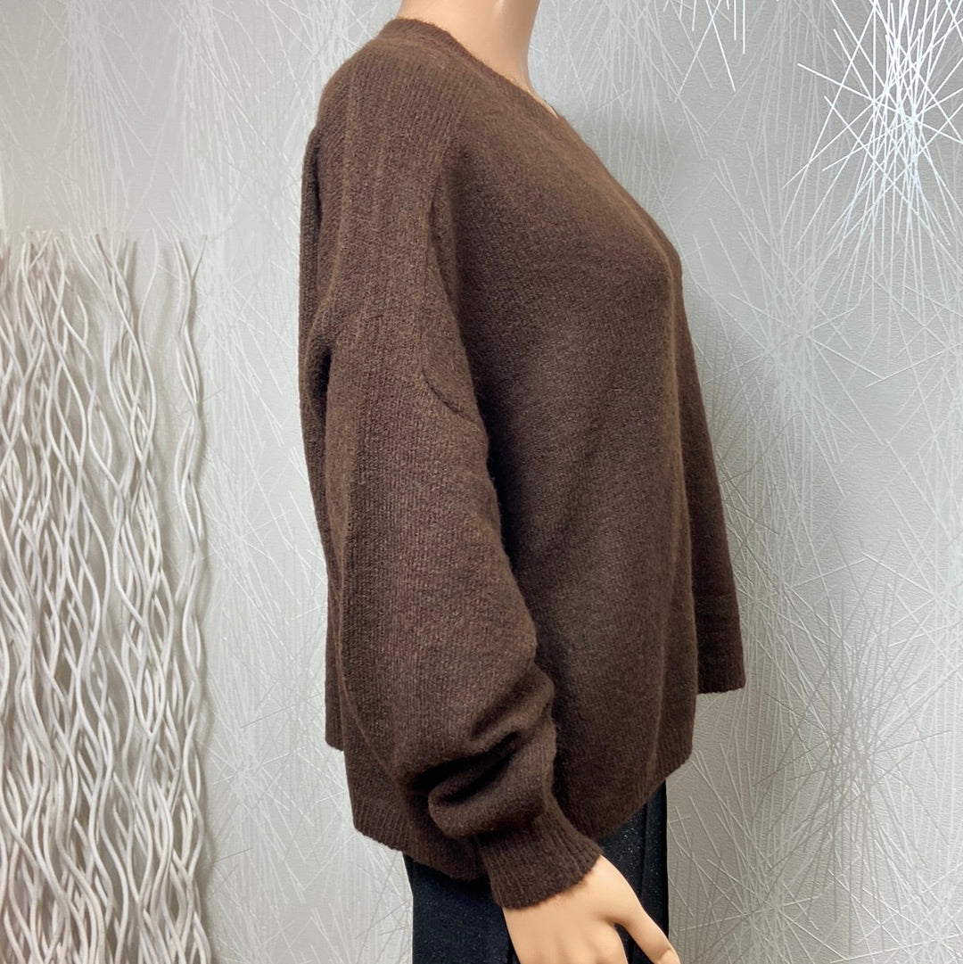 Pull marron oversize bymarry jumper B.Young