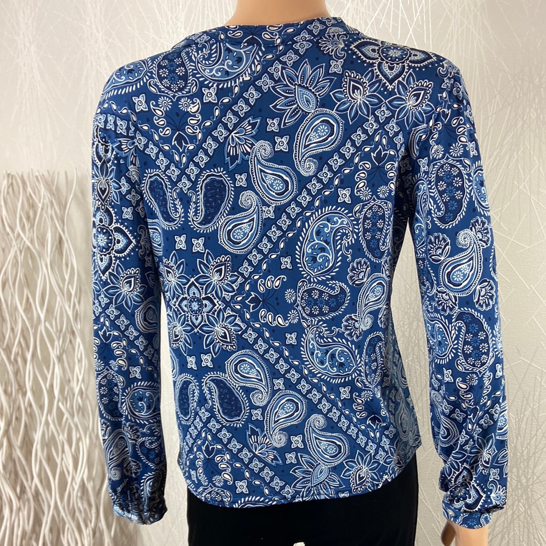 Blouse fluide col V motifs cachemire bleu Le Singe de Julie