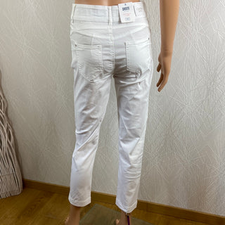 Pantalon 7/8 coton blanc taille haute coupe droite modèle Charlize C’est Beau La Vie