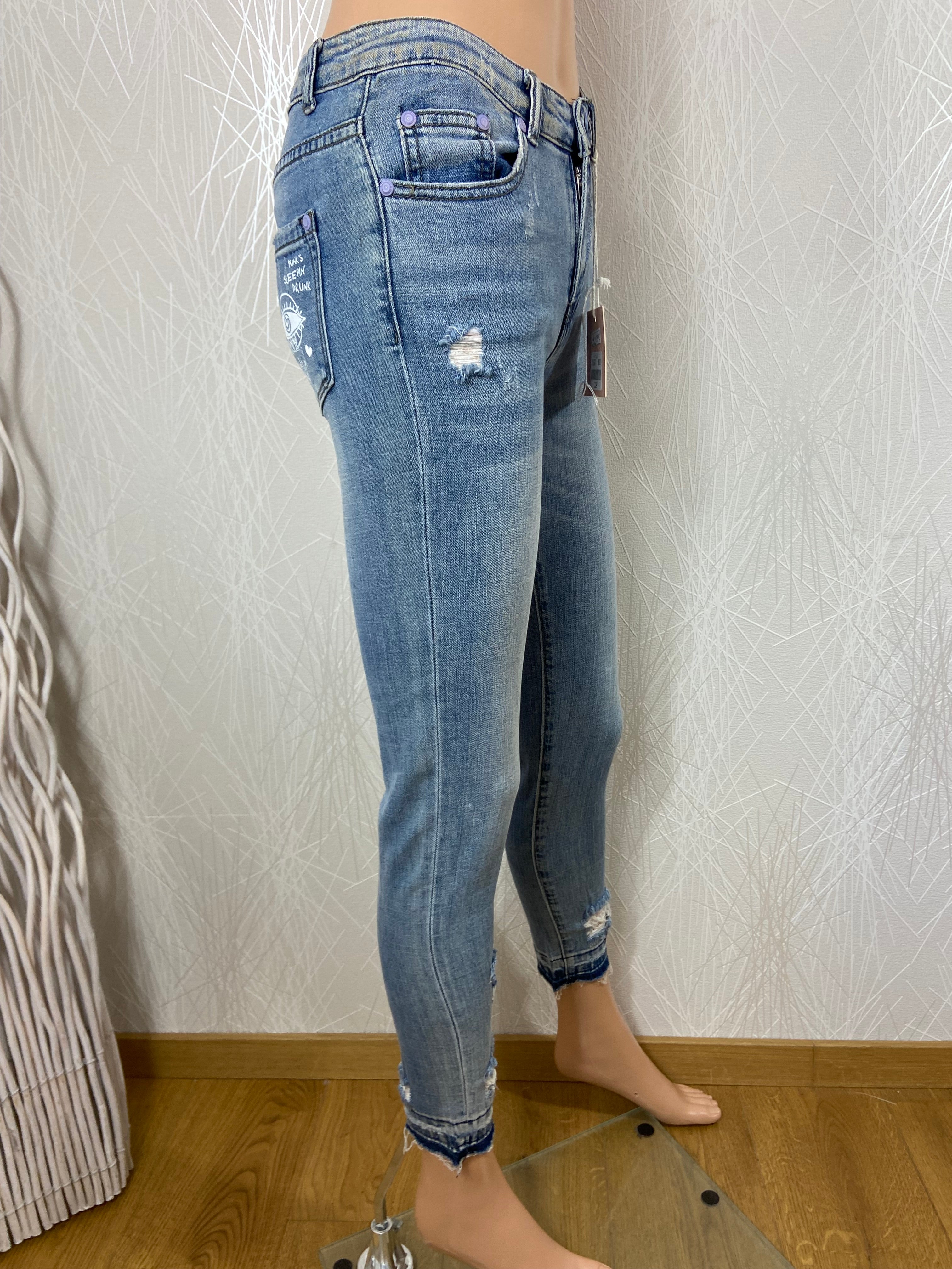 Jeans skinny fit modèle Charlotte Wiya