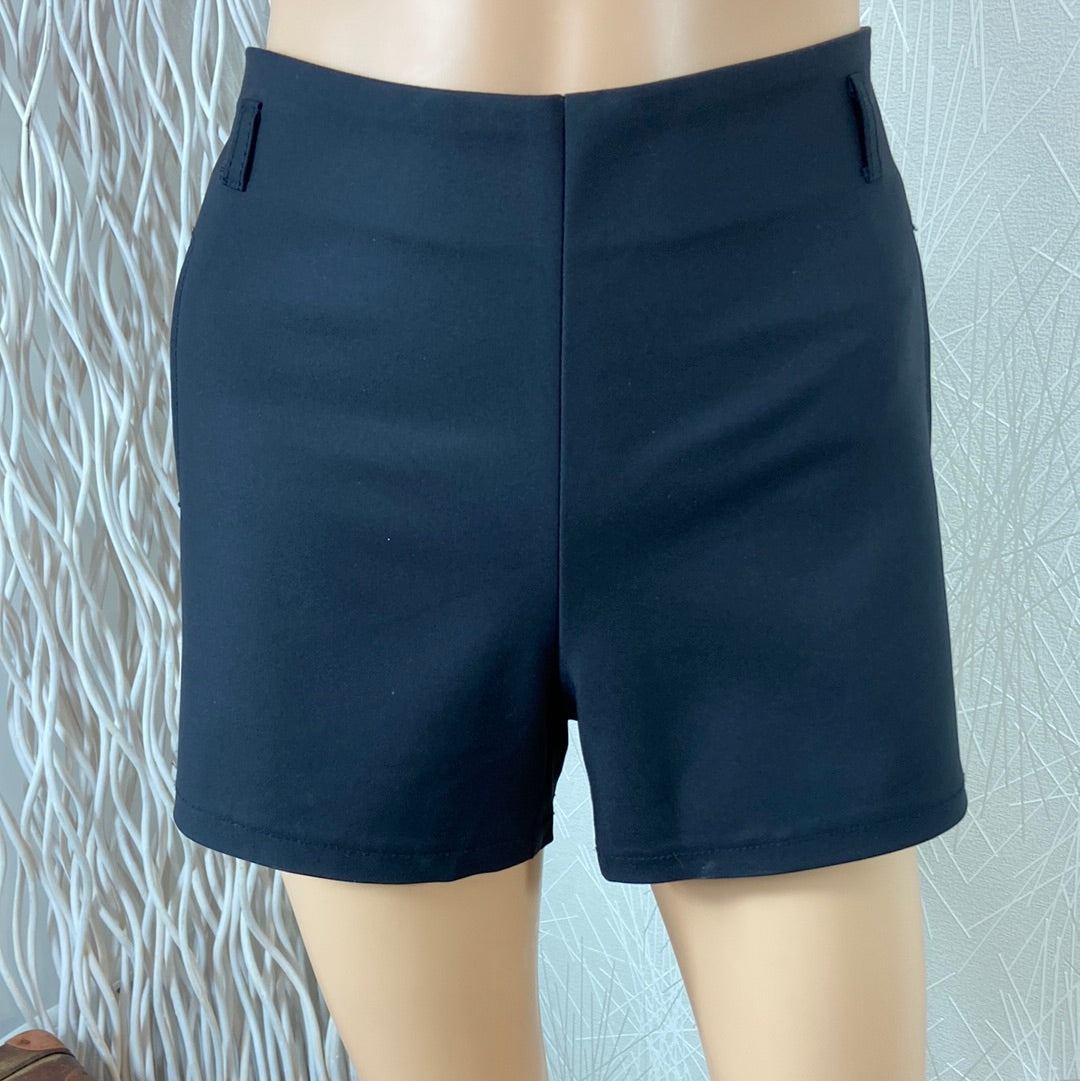 Short noir tissu stretch taille mi-haute MSD