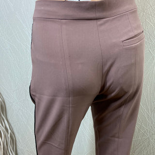 Pantalon femme 7/8 rose parme bande noire I Am Ann