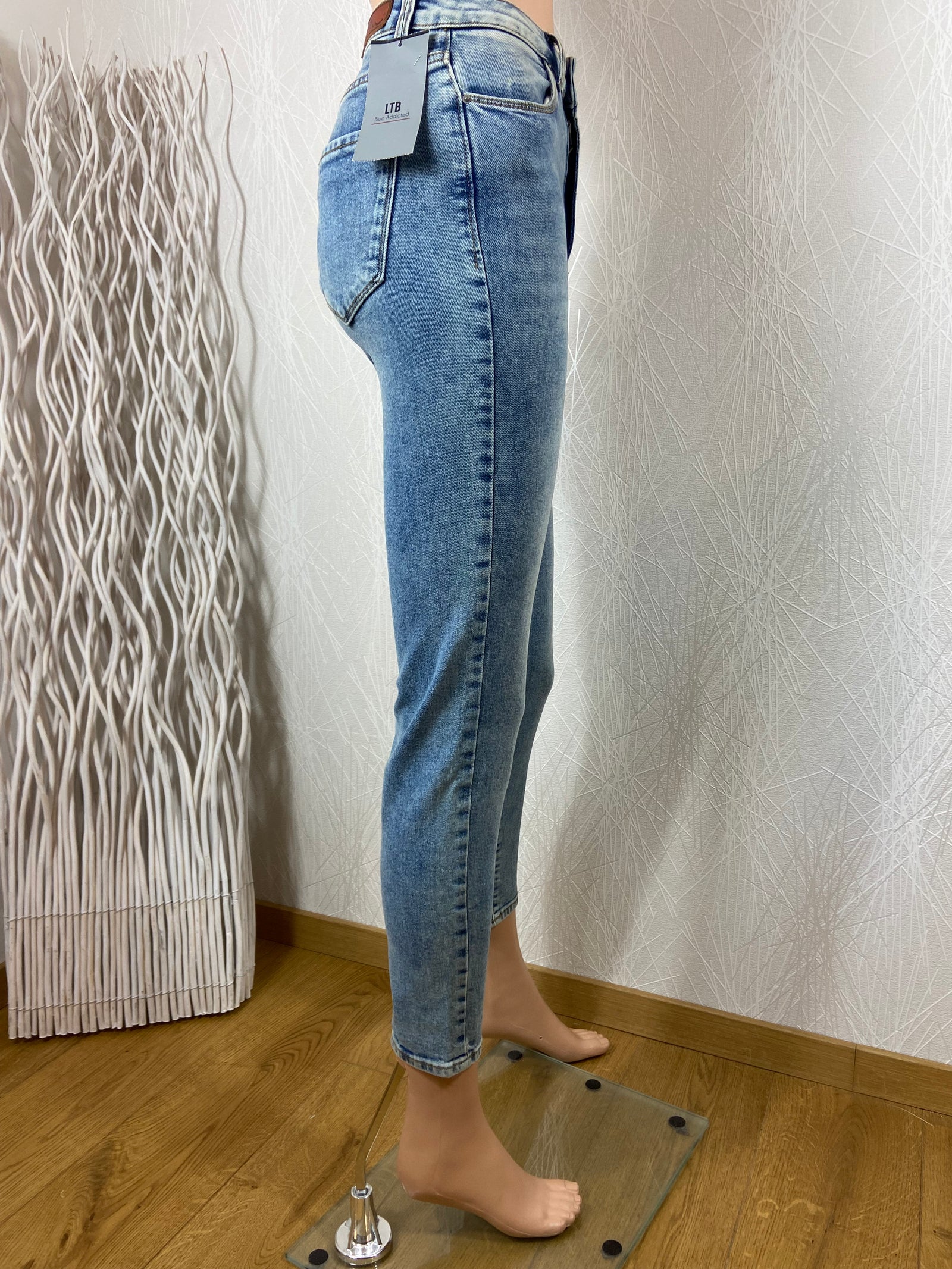 Jeans slim coupe mom LTB Blue addicted