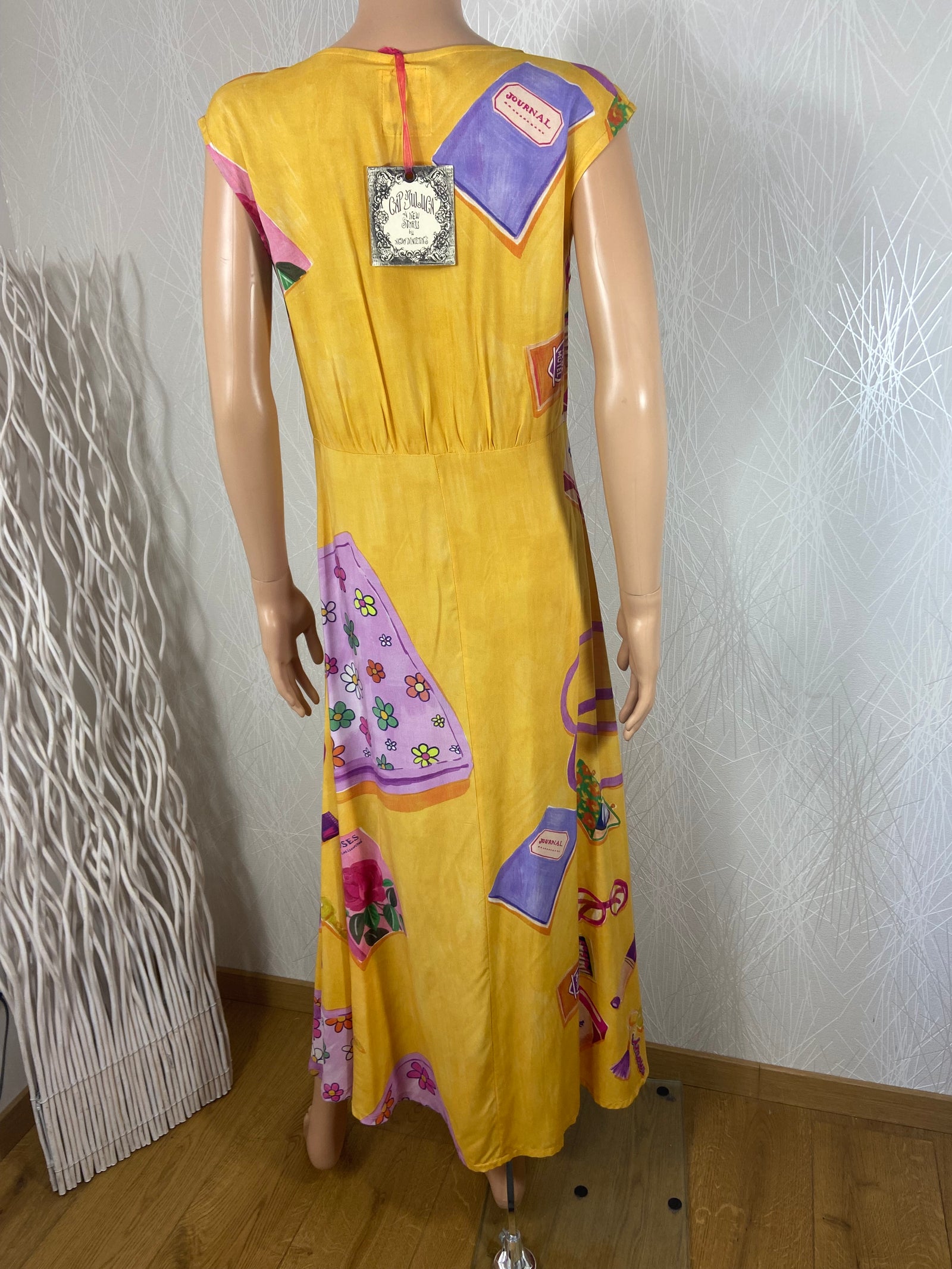 Robe longue sans manches Aldo Martins