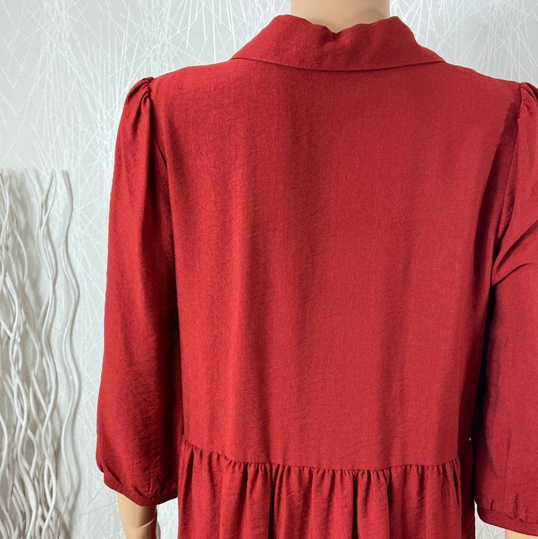 Robe courte rouge brique uni manches 3/4 plis Les Petites Fleurs - Offre-Unique