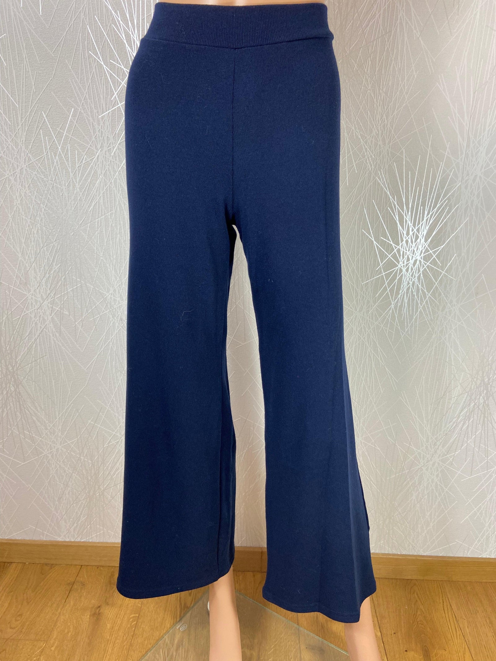 Pantalon fluide élastique tissu jersey bleu marine jambes larges Le singe de Julie - Offre-Unique